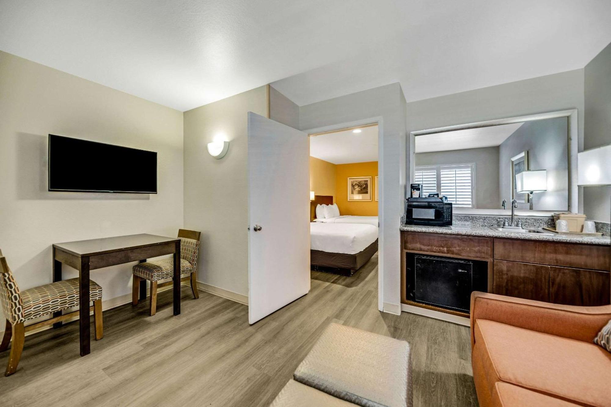 Comfort Inn Boardwalk Santa Cruz Bagian luar foto