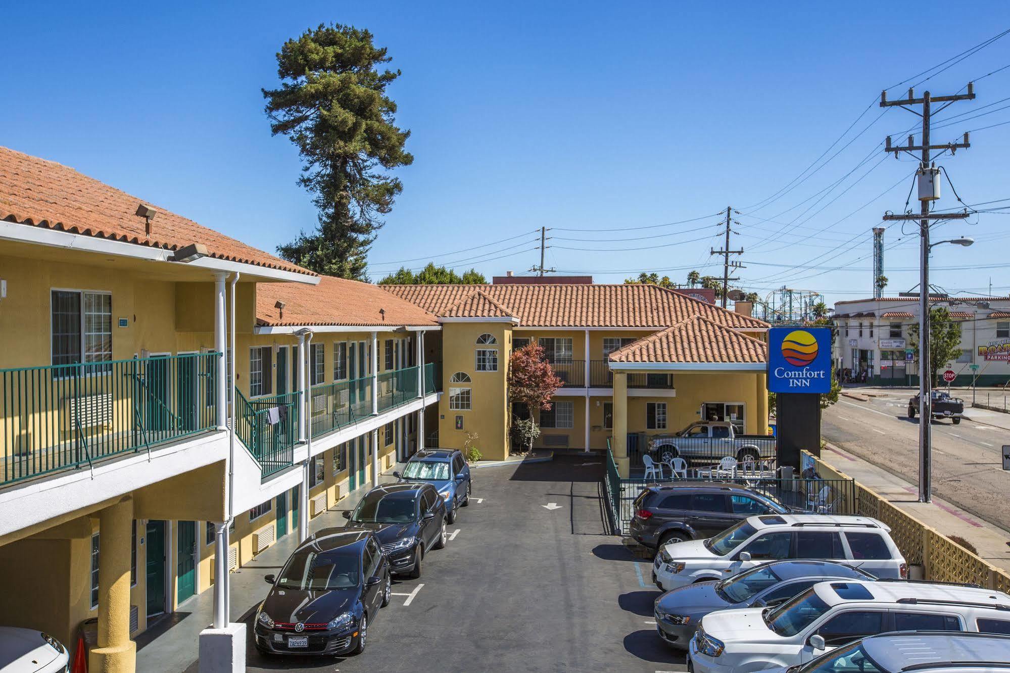 Comfort Inn Boardwalk Santa Cruz Bagian luar foto